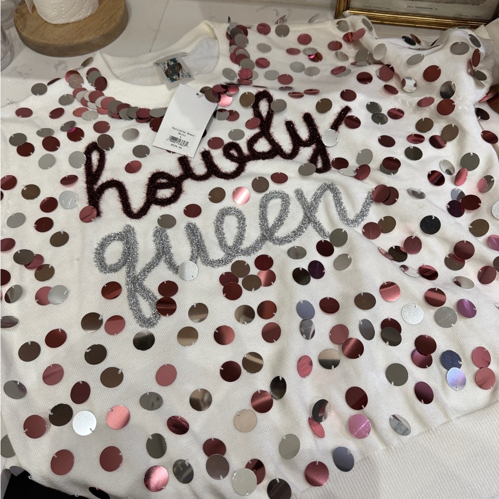 NWT QUEEN OF SPARKLES “Howdy Queen” Aggie Sweater, Size L